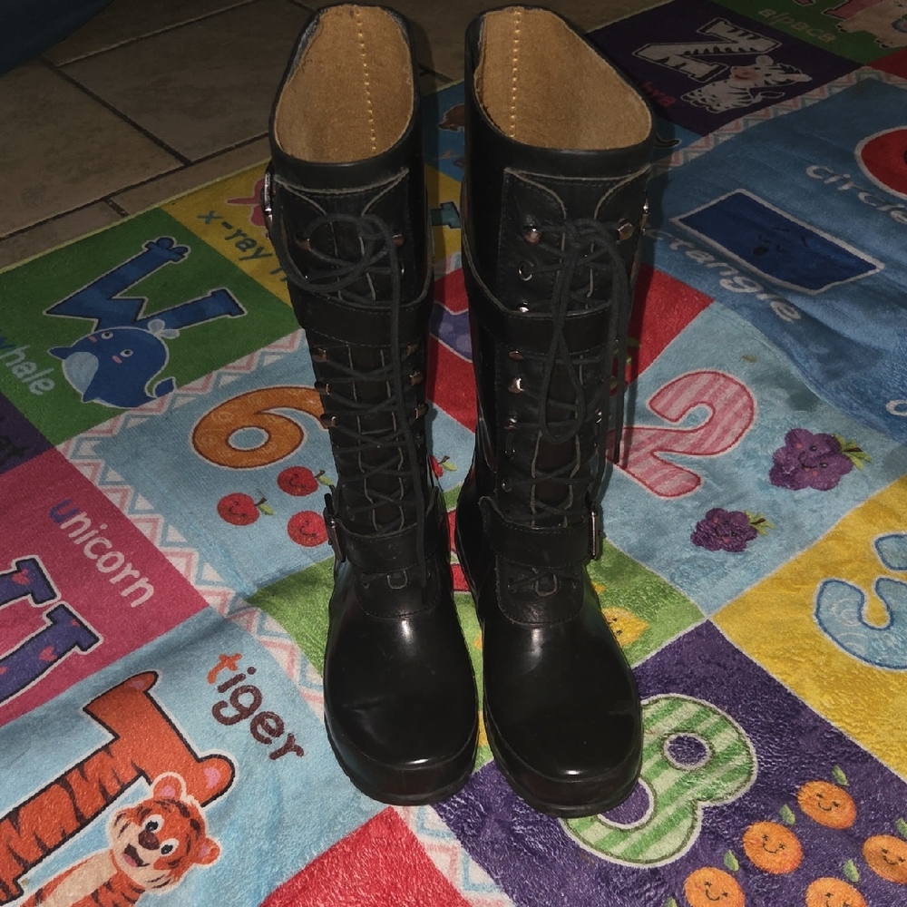 BCBGMaxAzria Black Winter & Rain Boots